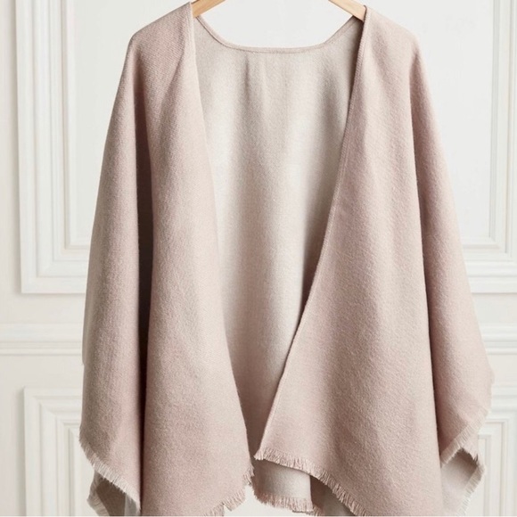 NWT!  Sold as Set of 2!  Reversible Poncho and Blouse! - Picture 5 of 16